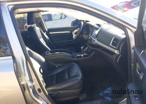 2016 Toyota Highlander Xle из США, поврежденный, VIN 5TDKKRFH8GS506428